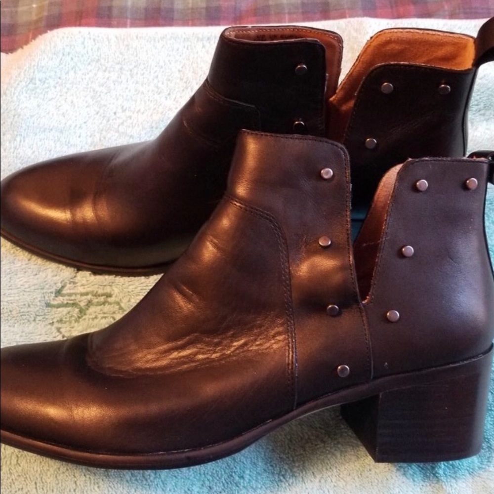 Brand New Size 10